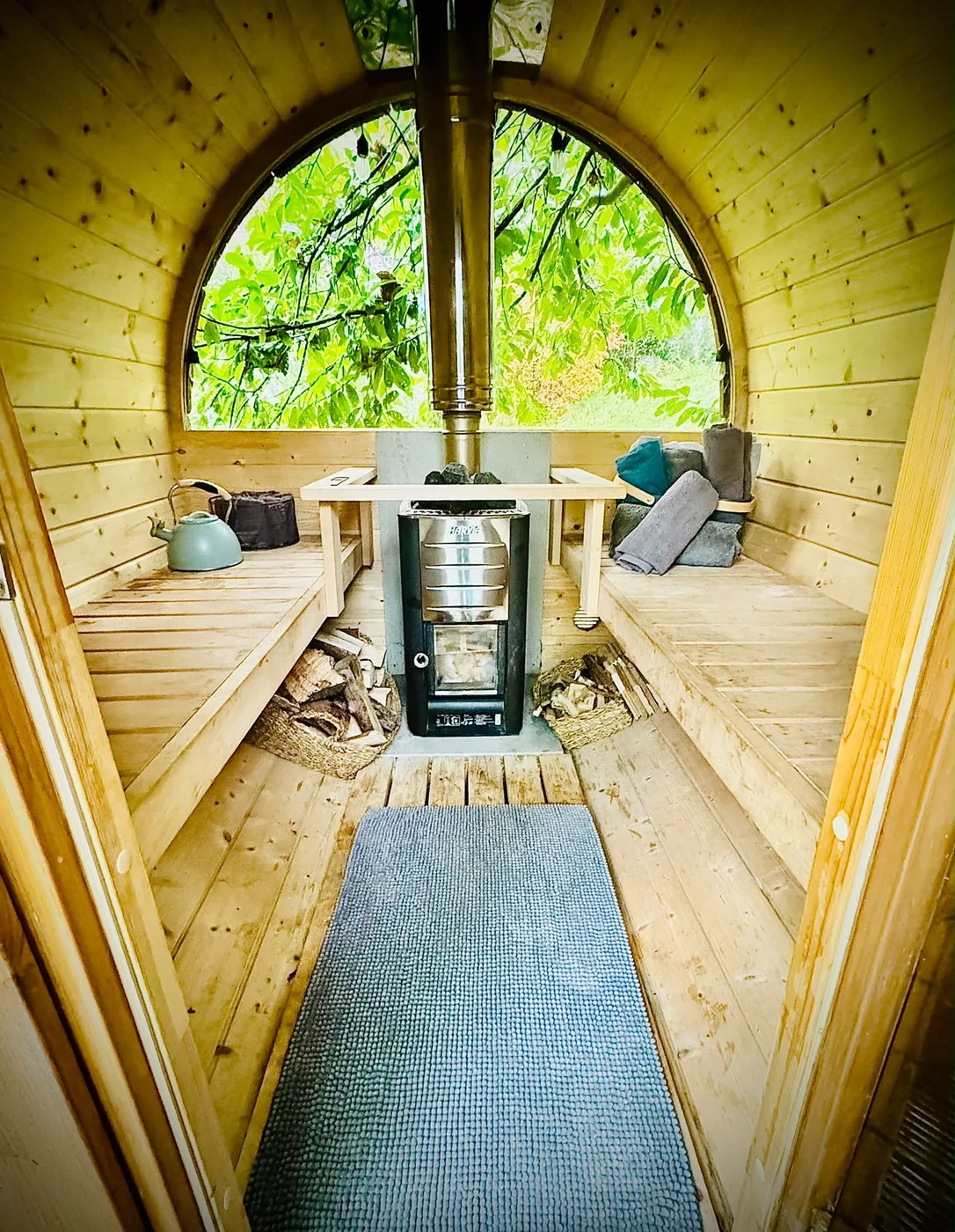 Wood-fired sauna in the garden